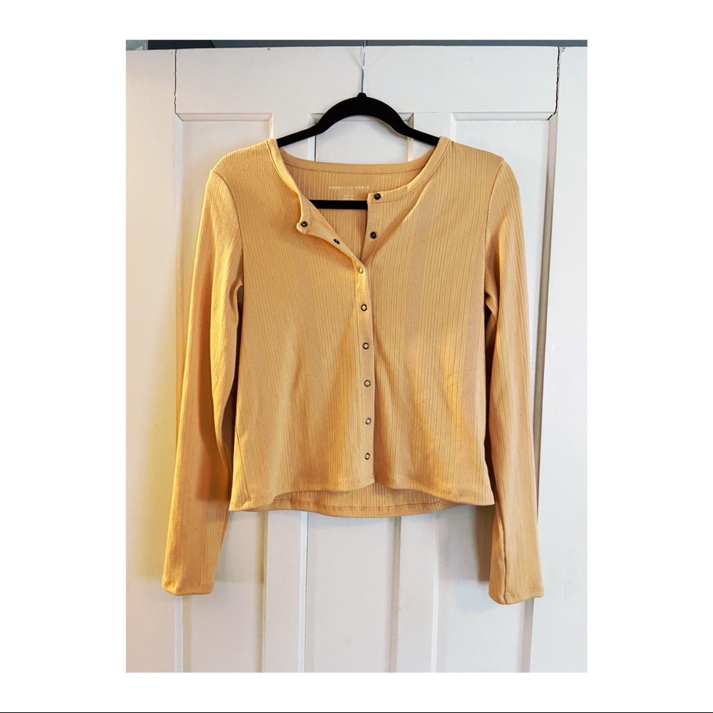 Long sleeve button up